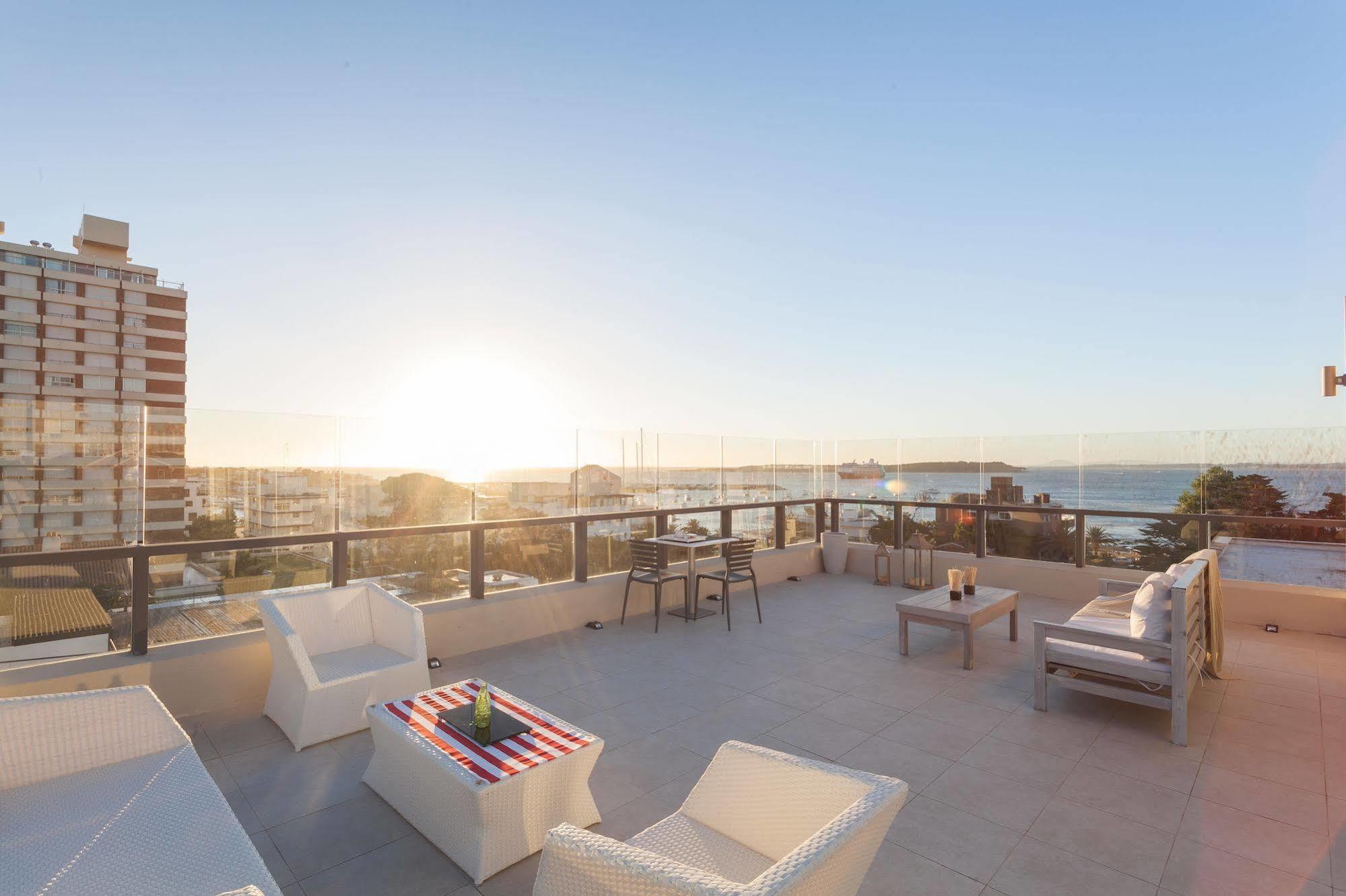 20 Hotel Punta del Este Exterior photo